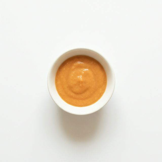 Gemüse-Kartoffel-Fleisch-Brei, mit Karotte und Schweinefleisch (ohne Salz, geeignet für Beikost)