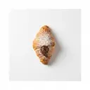 Croissant (Hefeblätterteig/Plunderteig) gefüllt mit Nuss-Nougat-Creme