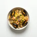 Eierteigwaren mit Muschelsauce