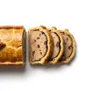 Gänseleberpastete getrüffelt, in der Kruste gebacken