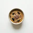 Graupensuppe Mecklenburg (mit Gemüsebrühe, getrockneten Pflaumen, Entenfleisch)