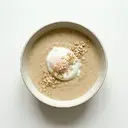 Haferflockensuppe geröstet, mit Gemüsebrühe und Ei