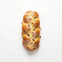 Hefezopf mit Sultaninen