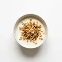 Joghurt mind. 3,5 % Fett, mit Knuspermüslizubereitung, gesüßt