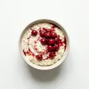 Kaiserreis (Milchreis gesüßt, mit Sahne und Sauerkirschen)