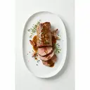 Kalbsrücken gebraten im Ofen, mit Sauce