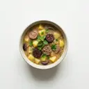 Kartoffelsuppe sauer, mit Blut- und Leberwurst