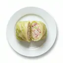 Kohlroulade mit Reis-Schinkenfüllung, gedünstet