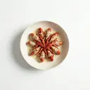 Krebse gegart, in Grundsauce hell/weiß mit Sahne