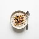 Müslimischung Bircher Art (mit Trockenfrüchten und Nüssen) ungesüßt