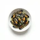 Muscheln gedämpft, im Weißweinsud