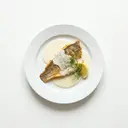 Rotbarsch gebraten, mit Grundsauce hell/weiß mit Sahne