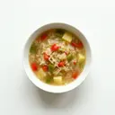 Sauerkrautsuppe mit Paprika und Kartoffeln