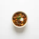 Schaf Gulasch (Bug, mager) geschmort ohne Fett