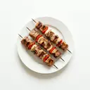 Schaschlik (mit Schweinefleisch) gegrillt