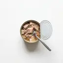 Schweinefleisch im eigenen Saft, mit Schwarten Konserve