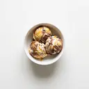 Speiseeis (Karamell, Schoko, Vanille) gemischt