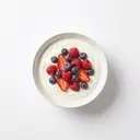 Speisequarkzubereitung < 10 % Fett i. Tr., mit Fruchtzubereitung, Zucker und Süßungsmitteln