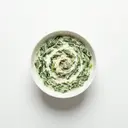 Spinat gedünstet, in Grundsauce hell/weiß