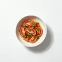 Tomatensalat mit Zitronenmarinade