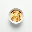 Vanilleflammeri/Vanillepudding (als Dessert) mit Karamellsauce