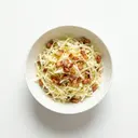 Weißkrautsalat (roh) mit Speck-Essigmarinade