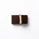 Zartbitter-/Halbbitterschokolade, gefüllt mit Marzipan