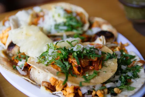 Foto von Tacos al Pastor – fertig angerichtet