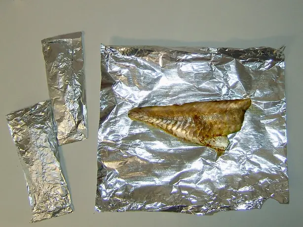 Foto von Klassischer Lachs aus der Spülmaschine – fertig angerichtet