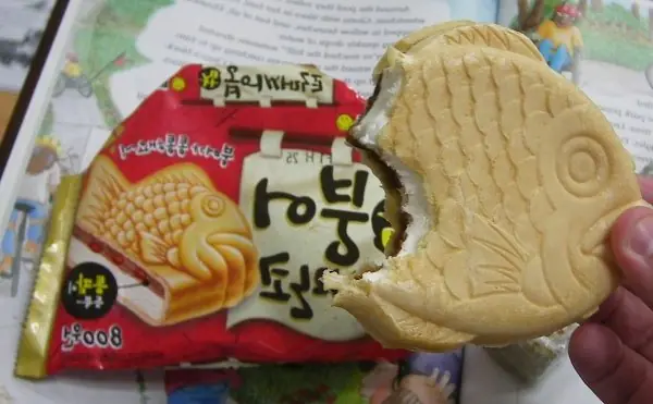 Foto von Koreanische Bungeo-ppang – fertig angerichtet