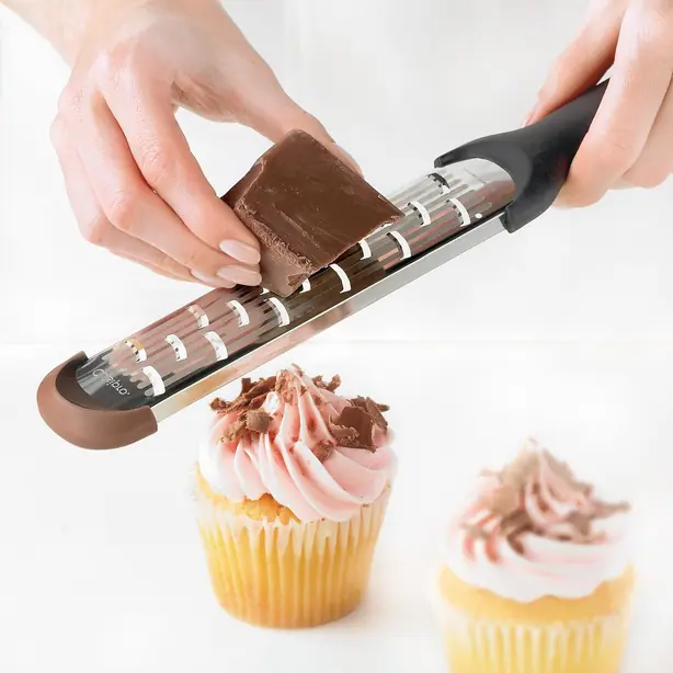 Foto von Amerikanische Vanille-Cupcakes (2) – fertig angerichtet