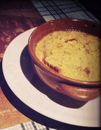Acquacotta soup at a restaurant (cropped) – Foto: Paola Sucato from Milano, Ital (CC BY 2.0)