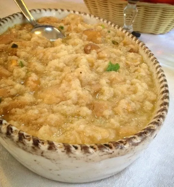 Foto von Toskanische Acquacotta Suppe – fertig angerichtet