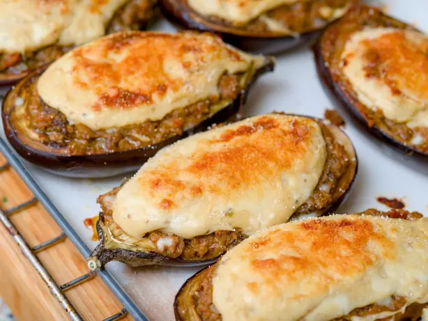 Foto von Griechische Auberginen Papoutsakia – fertig angerichtet