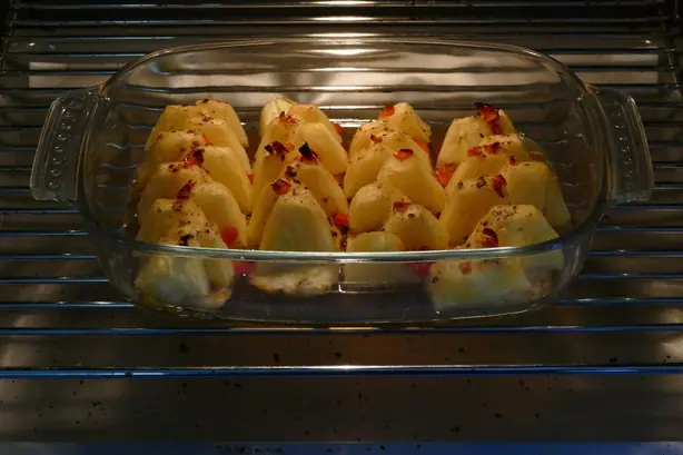 Foto von Gebackene Ananas mit Chili – fertig angerichtet