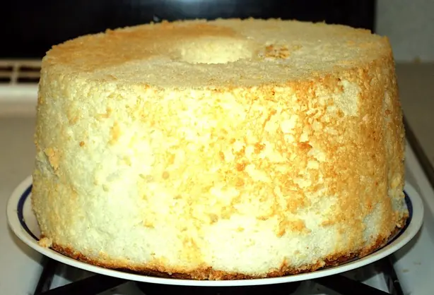 Angel food cake texture – Foto: boviate from Buffalo, NY, USA (CC BY-SA 2.0)