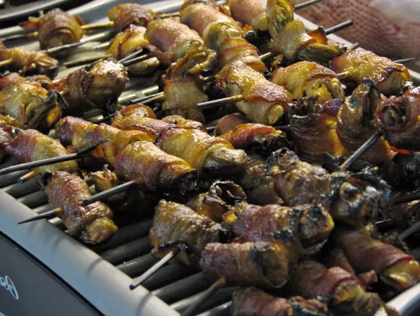 Foto von Engel auf Pferden – fertig angerichtet