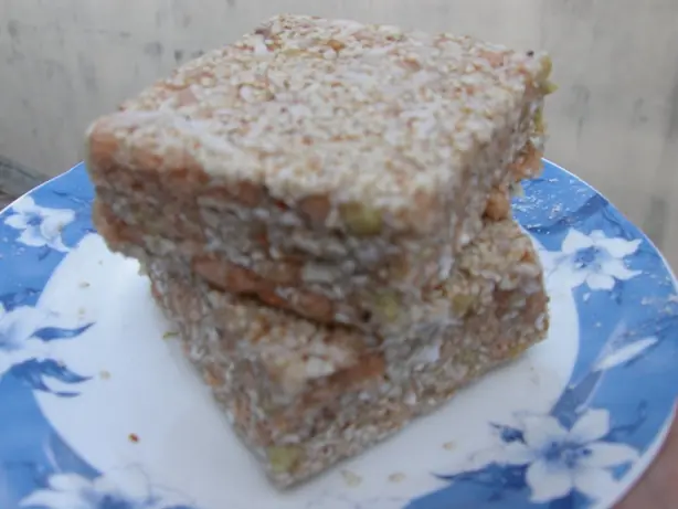 Foto von Vietnamesischer Bánh Cáy aus Thái Bình – fertig angerichtet