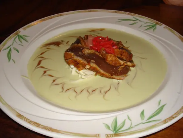 Foto von Französische Beurre Blanc Sauce – fertig angerichtet