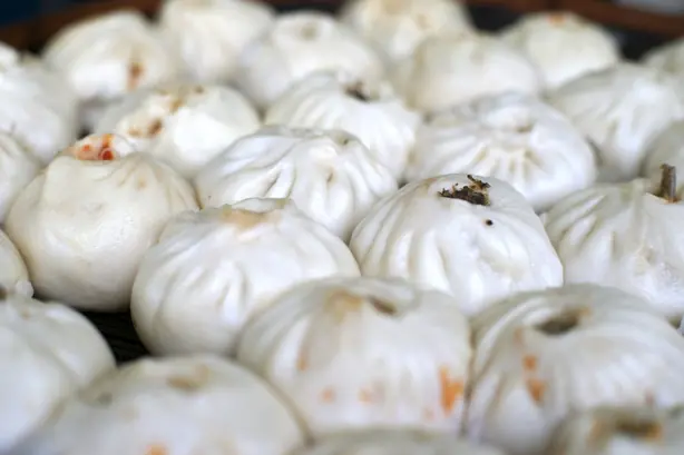 Foto von Chinesische Baozi mit Schweinefleisch – fertig angerichtet