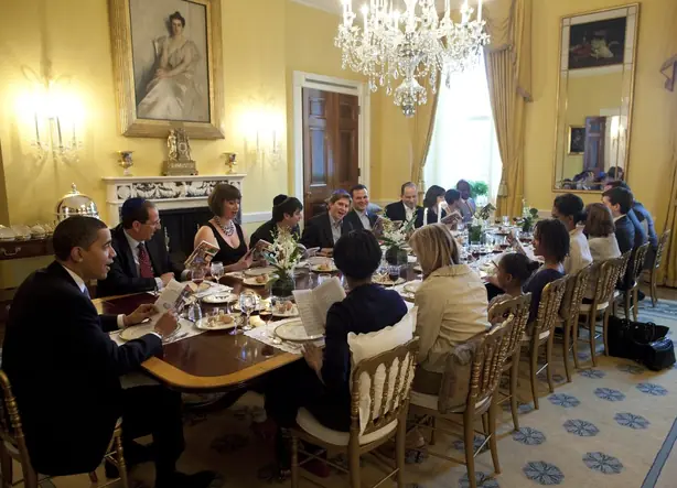 Foto von Jüdischer Gefilte Fisch Klassisch – fertig angerichtet
