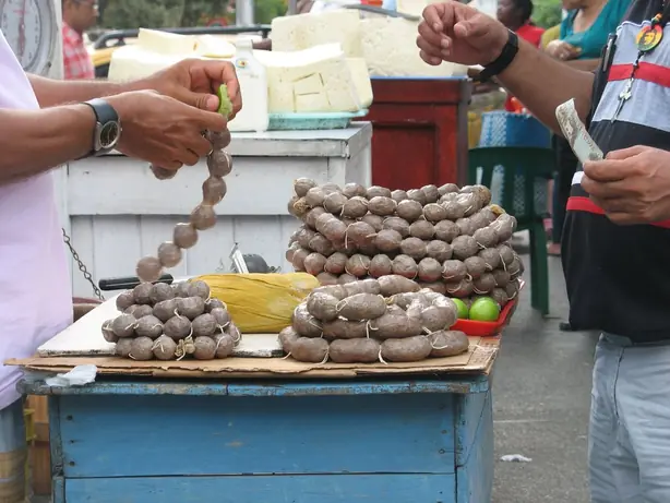 Foto von Butifarra Soledeña Kolumbianisch – fertig angerichtet