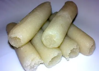 Foto von Filipinisches Baye-Baye aus Kokos & Reis – fertig angerichtet