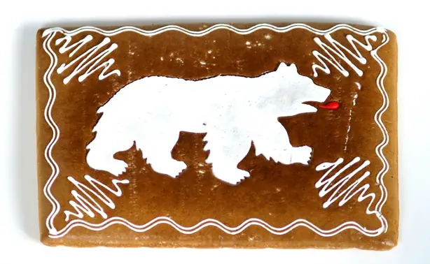 Foto von Berner Honiglebkuchen mit Zuckerglasur – fertig angerichtet