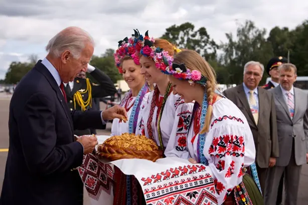 Biden Kyiv Bread – Foto: David Lienemann (PUBLIC DOMAIN)