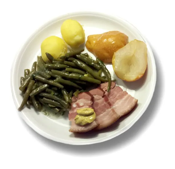 Foto von Pommerscher Wrukeneintopf klassisch – fertig angerichtet