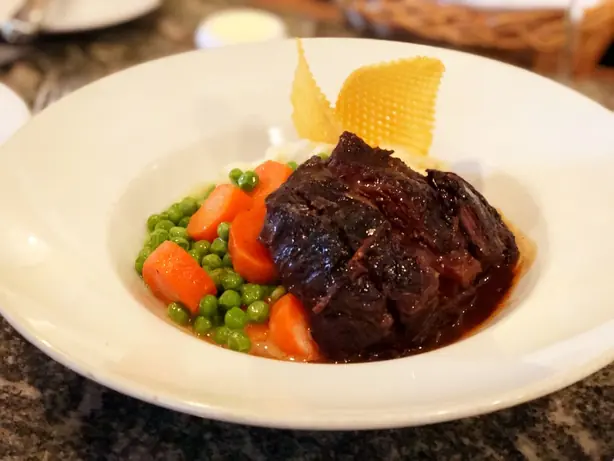 Foto von Provencalischer Rinderschmortopf Daube – fertig angerichtet