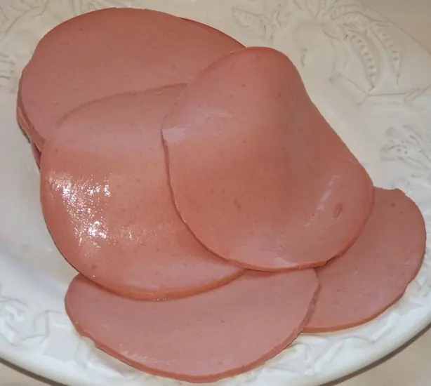 Foto von Südamerikanischer Bologna-Kuchen – fertig angerichtet