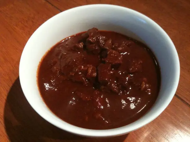 Foto von Klassisches Tex-Mex Chili con carne – fertig angerichtet