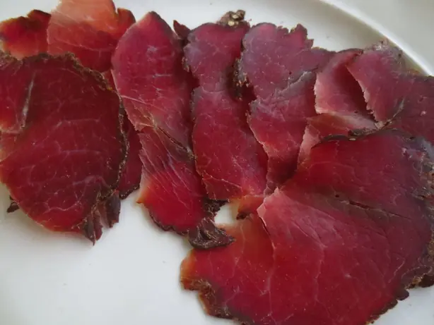 Foto von Schweizer Brési aus dem Jura – fertig angerichtet